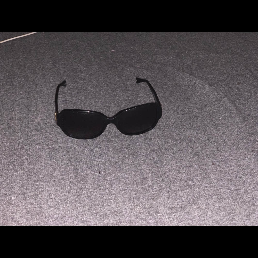 Used gently wear AUTHENTIC COACH SUNGLASSES